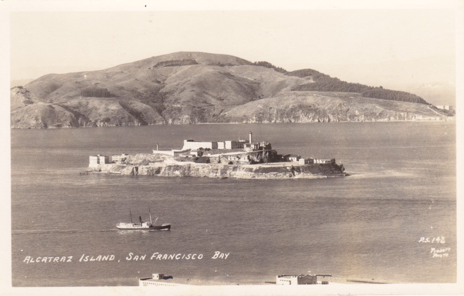Alcatraz (US-CA) b.jpg