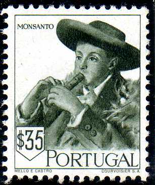 Portugal 1947 Regional Costumes c.jpg
